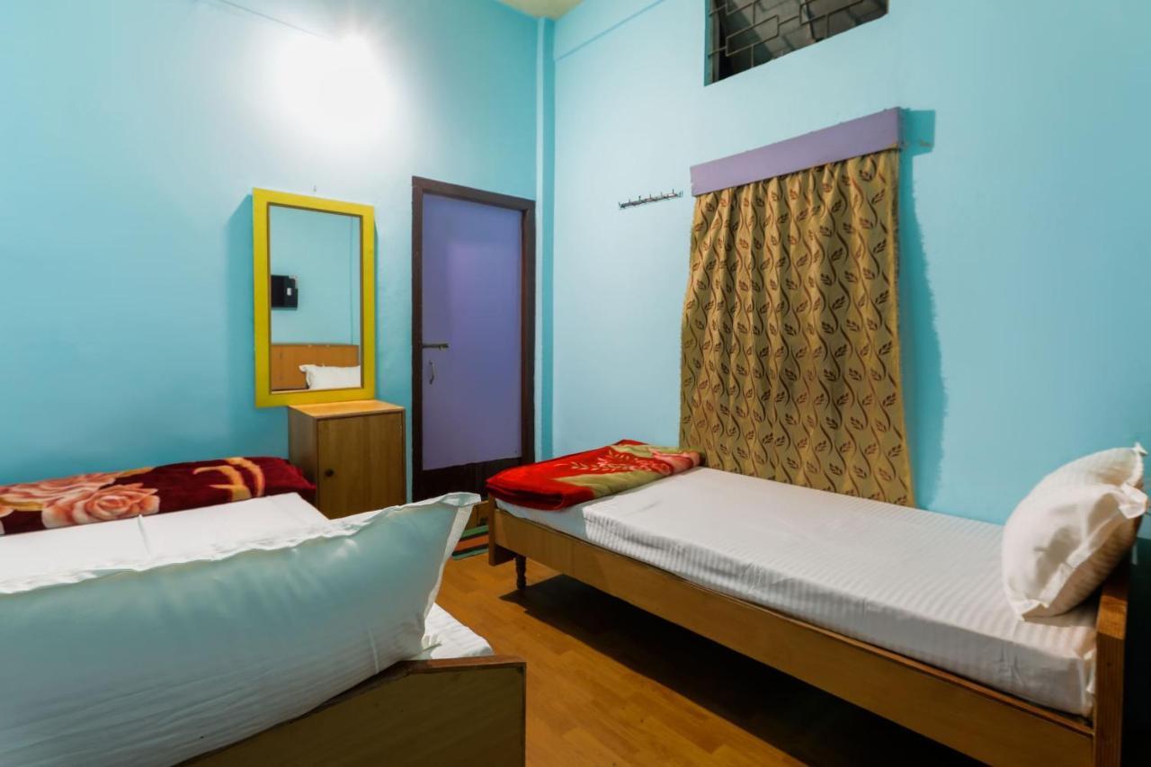 Oyo Hotel 43459 Oasis Lodge Jorhāt Extérieur photo