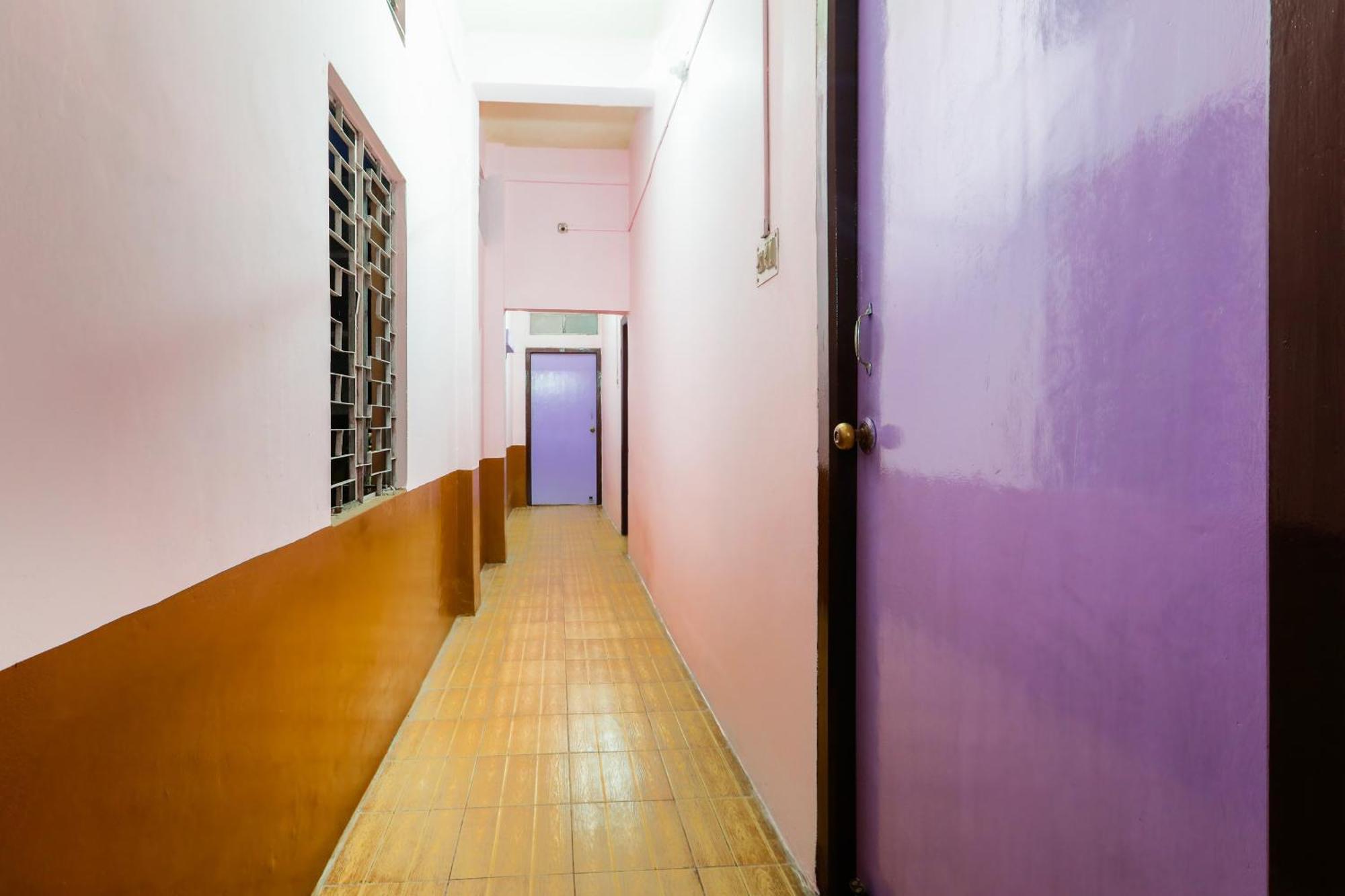 Oyo Hotel 43459 Oasis Lodge Jorhāt Extérieur photo